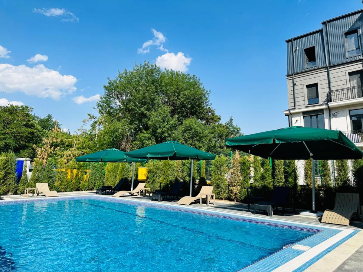 Rich Park Hotel Tasjkent Buitenkant foto