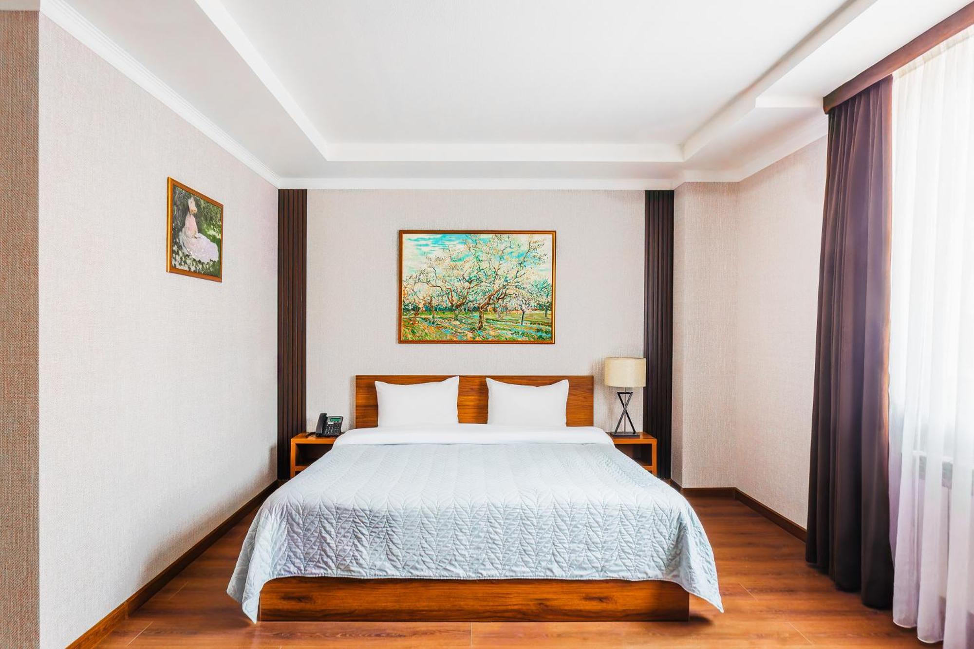 Rich Park Hotel Tasjkent Buitenkant foto